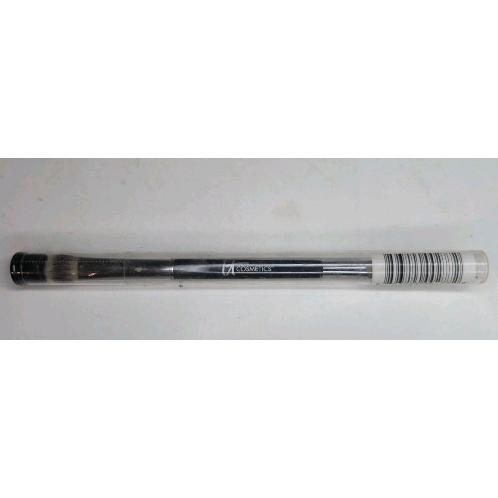 It Cosmetics Heavenly Luxe No Tug Dual‎ Eyeshadow Brush No. 5 New Sealed - Picture 3 of 3